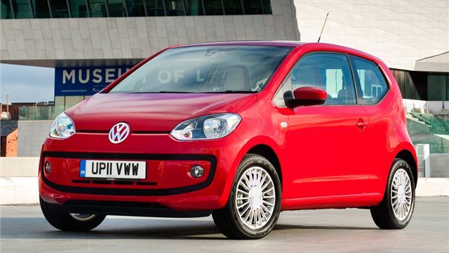 Volkswagen Up (1)