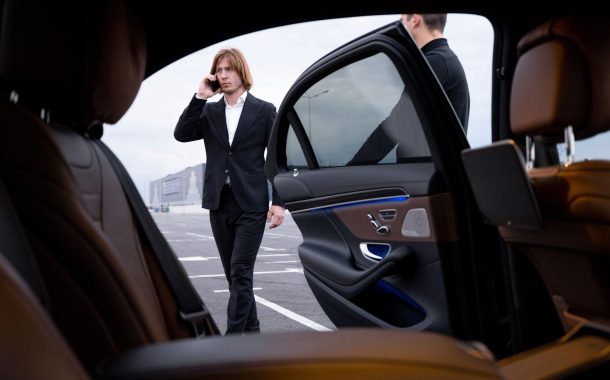 Why Diplomats and Executives Prefer Private Chauffeur Services